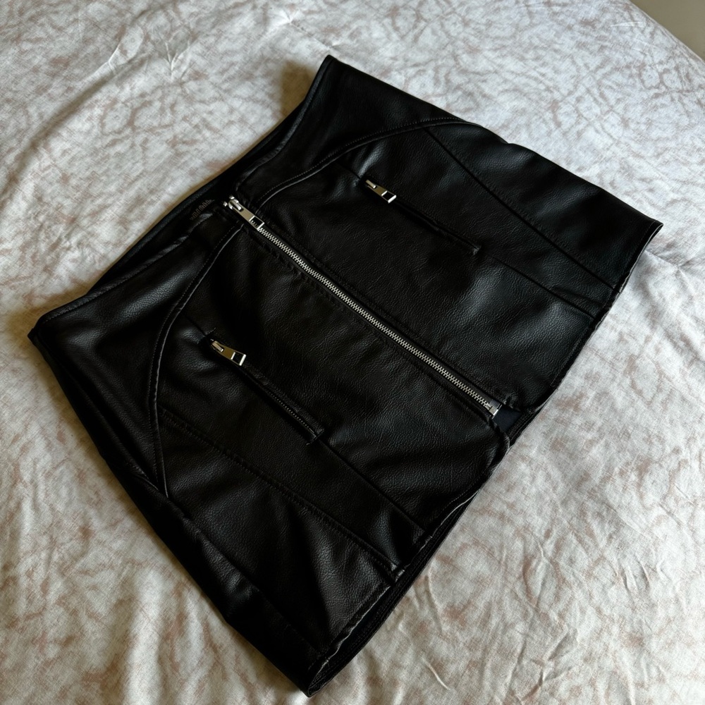 NEW Leather Skirt with Zipper Details
